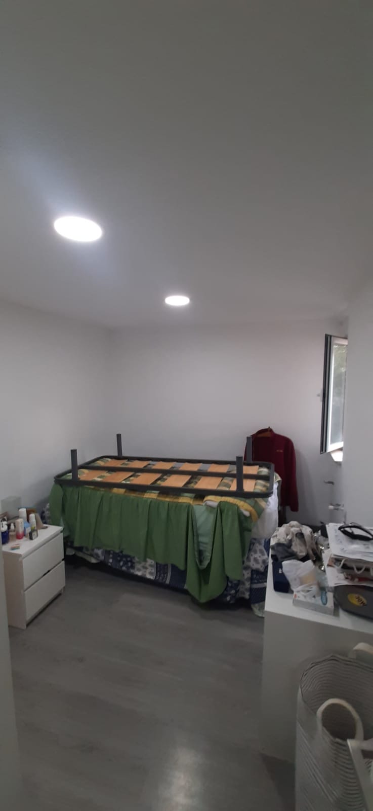 Nueva pintura en una de las habitaciones